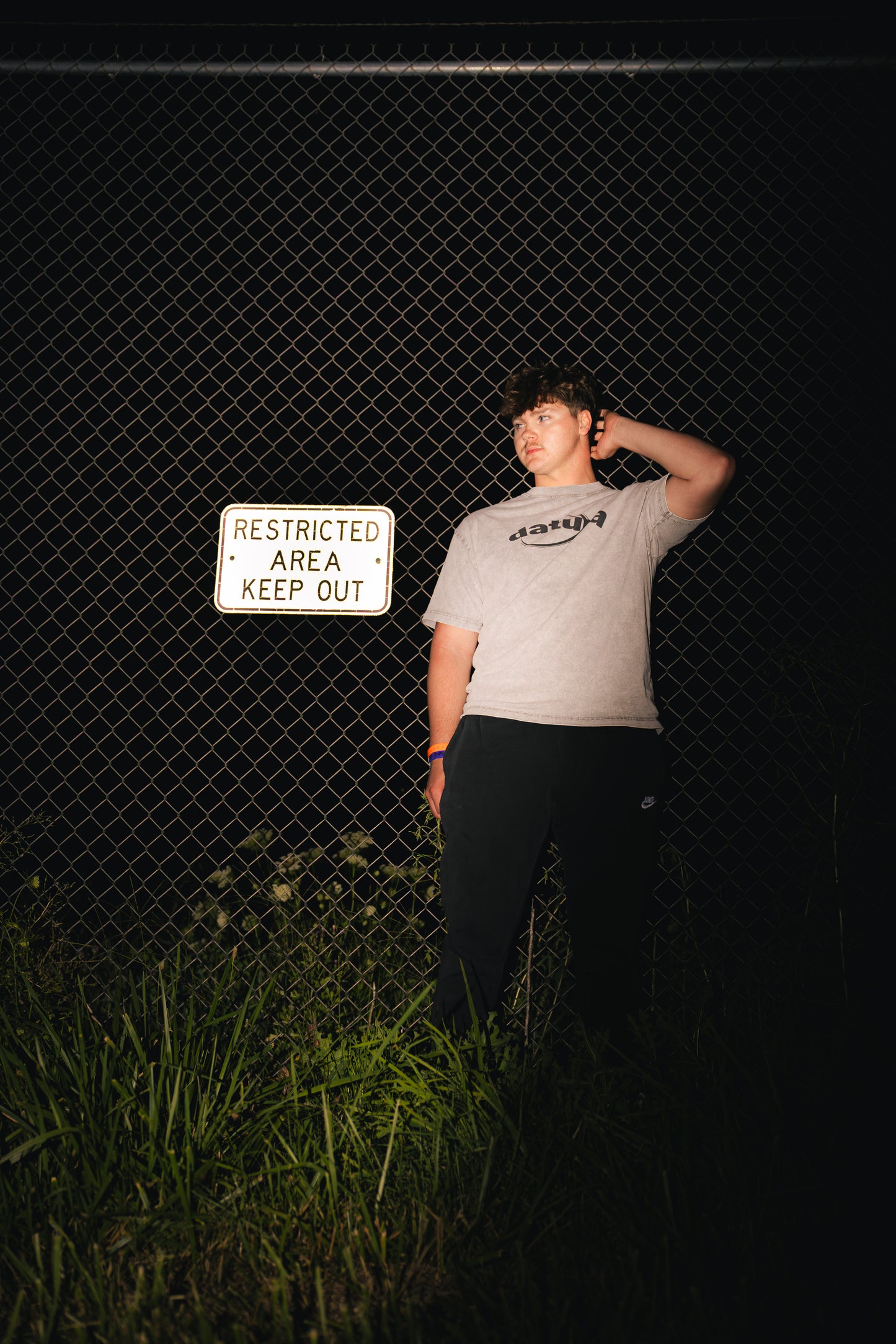 'fallen angel' shirt (grey)